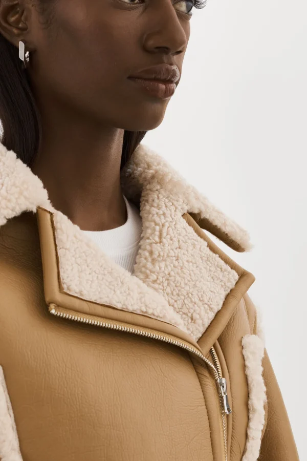 LAMARQUE Coats&Jackets | ADRINA | Faux Shearling Crop Jacket Biscuit