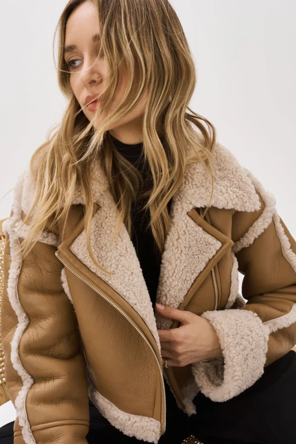 LAMARQUE Coats&Jackets | ADRINA | Faux Shearling Crop Jacket Biscuit