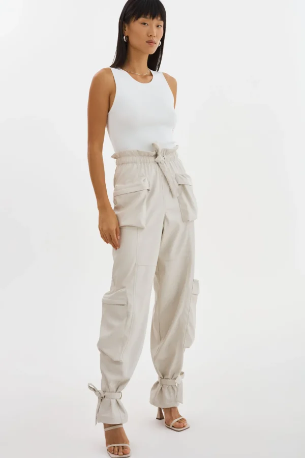 LAMARQUE Pants&Shorts | BRAXTON | Faux Leather Cargo Pants Bone
