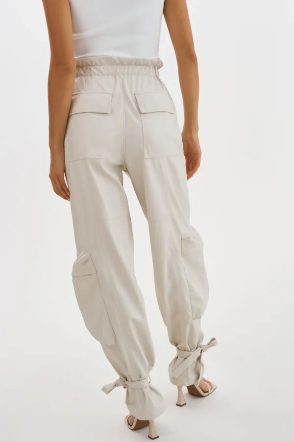 LAMARQUE Pants&Shorts | BRAXTON | Faux Leather Cargo Pants Bone
