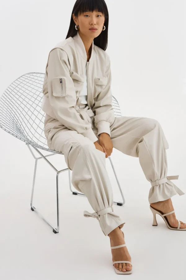 LAMARQUE Pants&Shorts | BRAXTON | Faux Leather Cargo Pants Bone