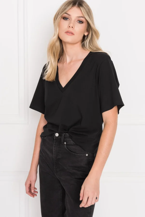 LAMARQUE Tops | CECILIA | Deep V-neck Tee Black