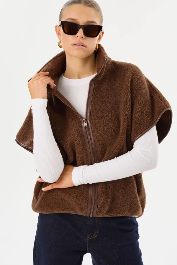 LAMARQUE Tops | EUDORA | Polar Fleece Vest Chestnut
