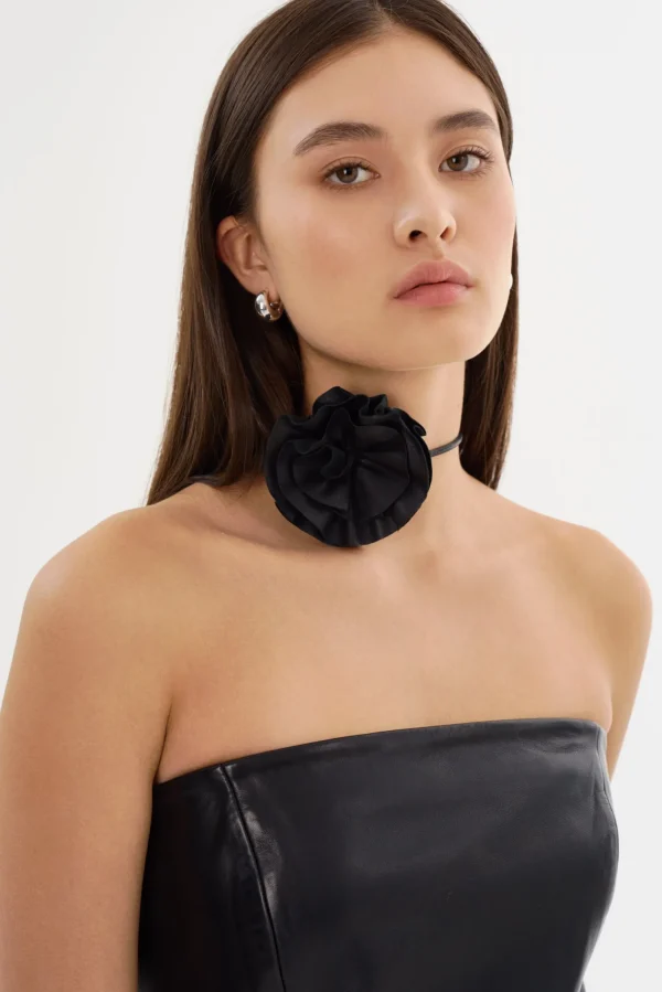 LAMARQUE Accessories | GEMMA | Leather Rosette Choker Black