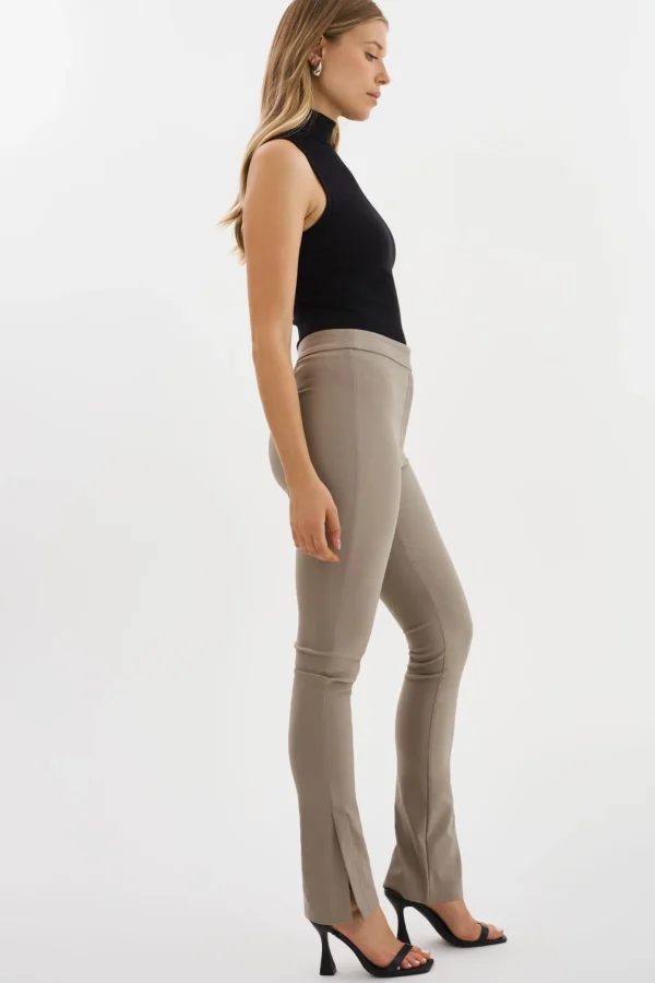 LAMARQUE Pants&Shorts | JADYN | Stretch Twill Pant Wood Bridge
