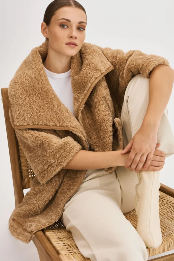 LAMARQUE Coats&Jackets | OHANNA | Sherpa Coat CARAMEL