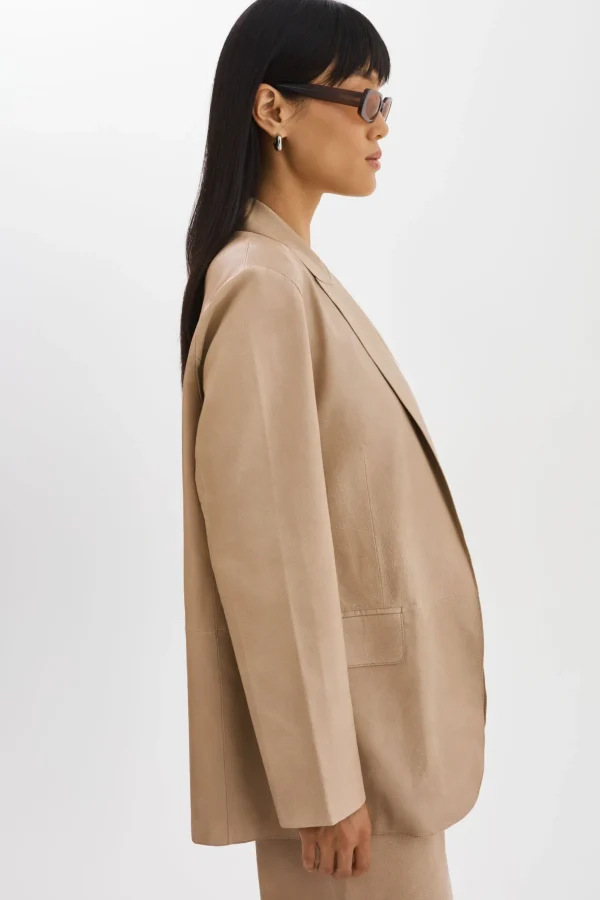 LAMARQUE Leather Jackets | QUIRINA | Leather Blazer Beige